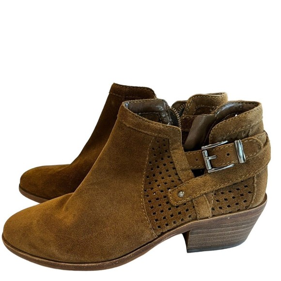 Vince Camuto booties Women's Brown Pamma Suede Zip FLAWED Size 6M New wi… - Picture 3 of 8